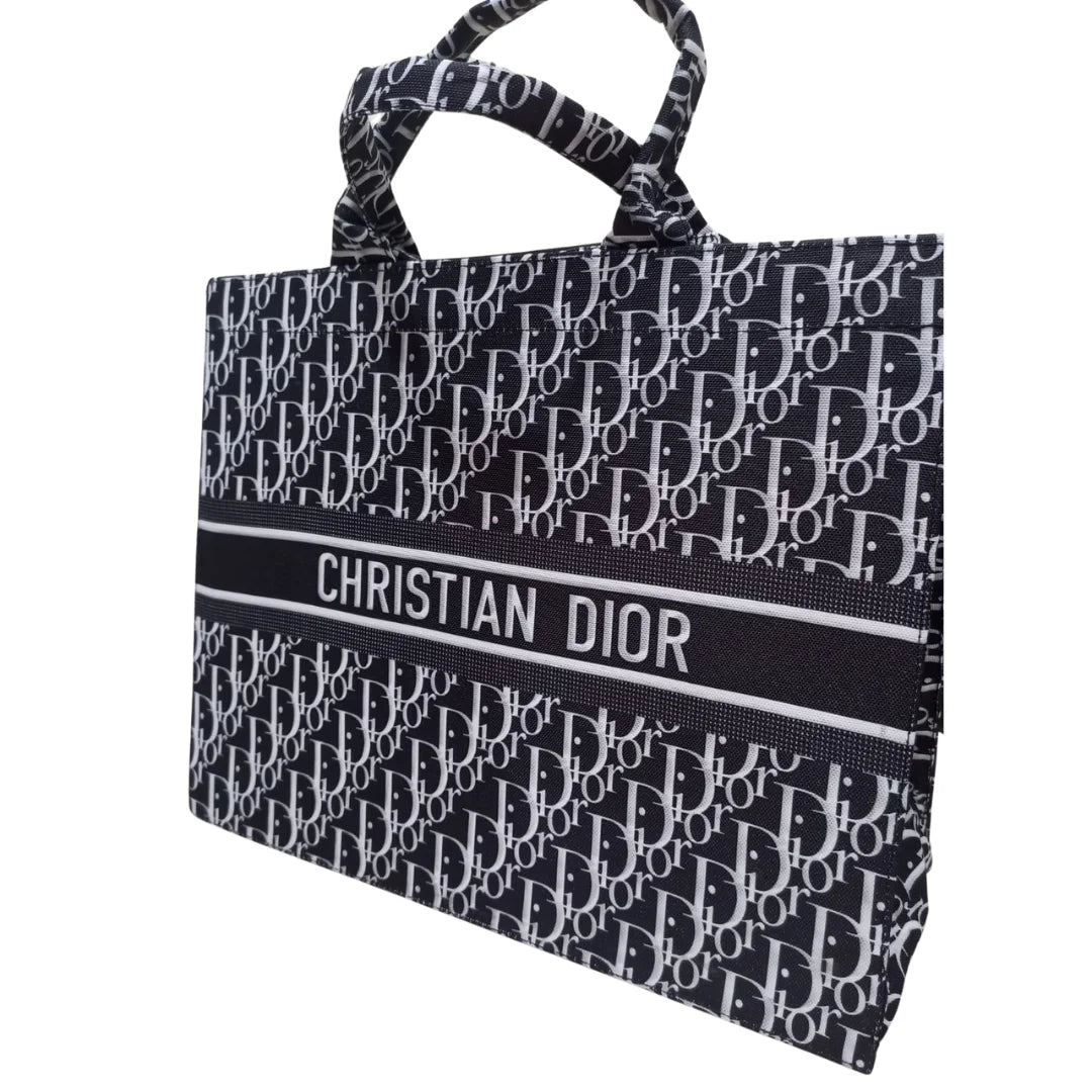 Christin Tote